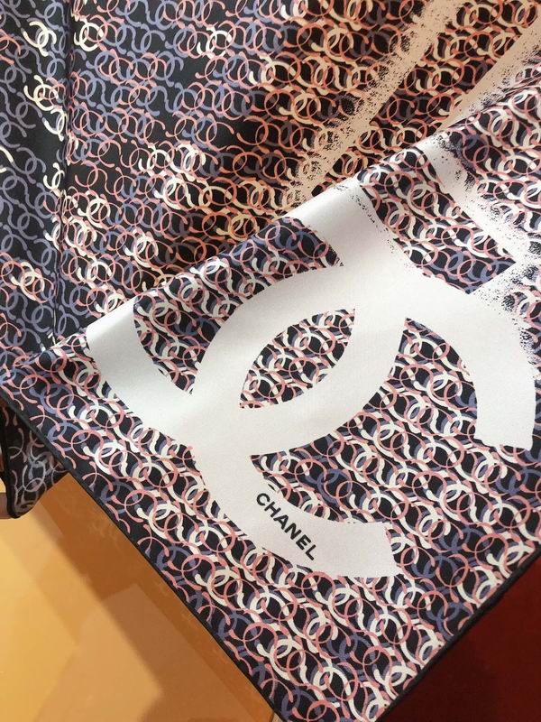 Chanel silk scarf 90X90cm E16 (24)